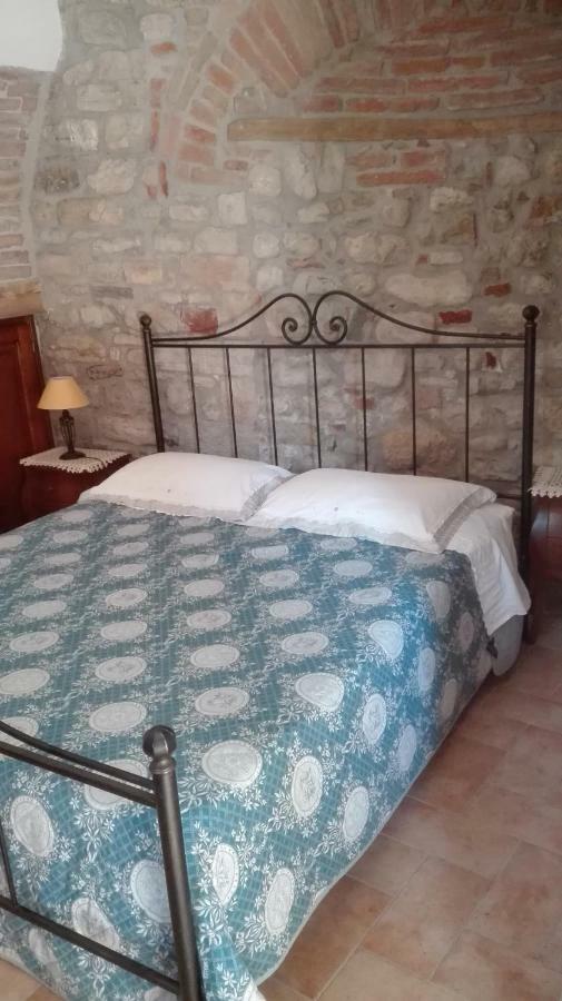 토티 Agriturismo Cerquaglia 빌라 외부 사진